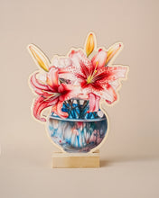 Заредете изображение във визуализатора на галерията – Дървен Букет с лилиуми