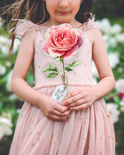 Заредете изображение във визуализатора на галерията – Дървено цвете | Роза