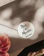 Заредете изображение във визуализатора на галерията – Самозалепващ Етикет с имена и дата